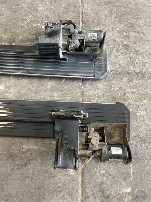 2017-2021 FORD F250 F350 F450 RIGHT LEFT POWER RUNNING BOARDS FACTORY *DAMAGED*