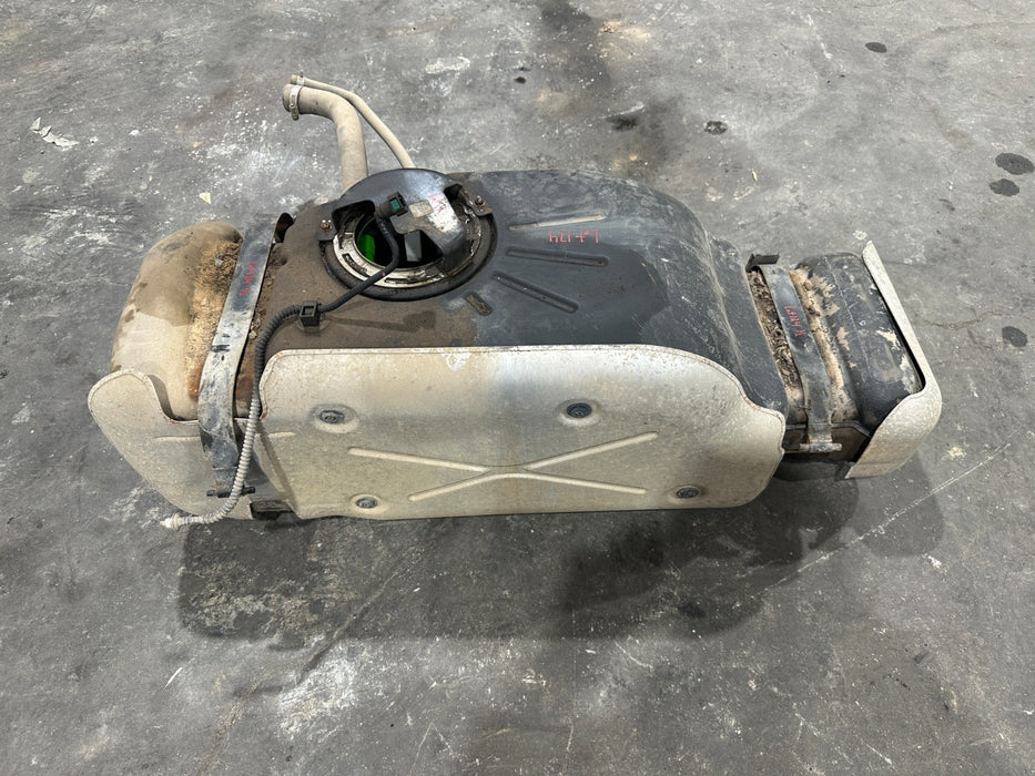 2017 NISSAN TITAN XD PRO 4X DIESEL FUEL TANK OEM 17201 EZ41C
