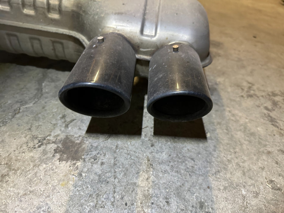 2020 BMW M4 F82 EXHAUST MUFFLER & CENTER PIPE