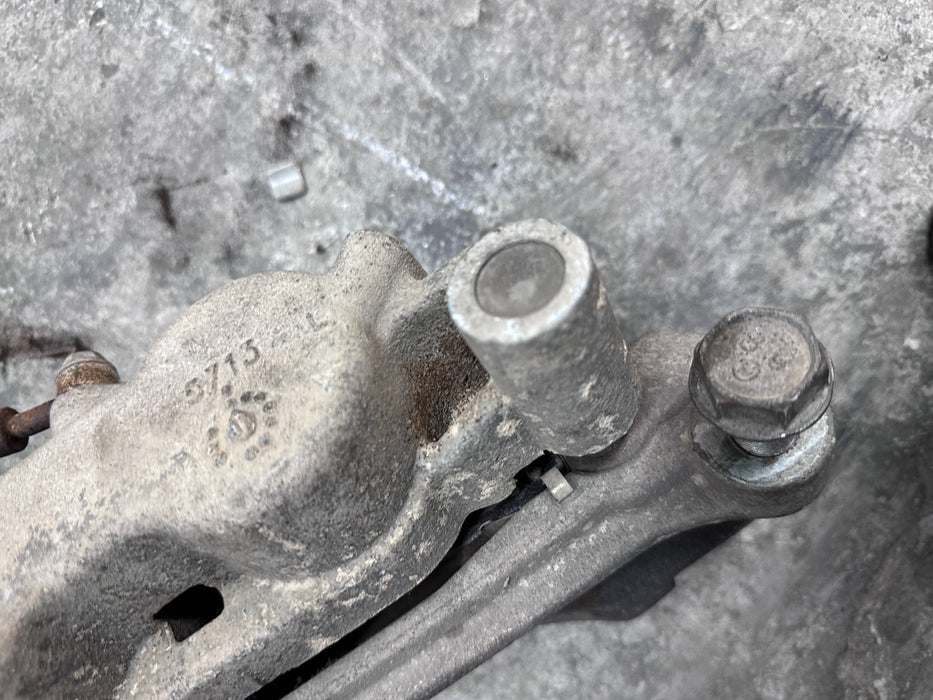 2017 NISSAN TITAN XD FRONT RIGHT BRAKE CALIPER OEM