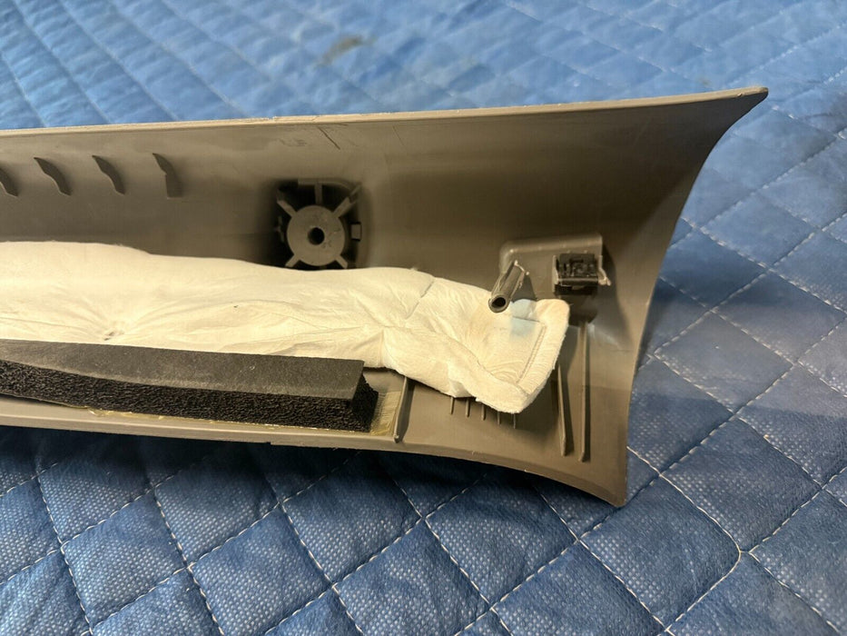 2017-2019 FORD F250 F350 F450 PASSENGER RIGHT A-PILLAR TRIM GREY OEM