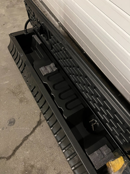 2017 RAM 3500 LARAMIE MEGA CAB BEHIND REAR SEAT STORAGE W/ SUBWOOFER OEM
