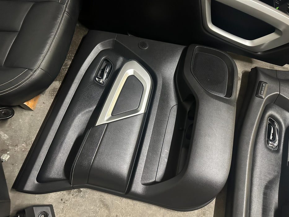 2016-2019 NISSAN TITAN PRO-4X BLACK INTERIOR SEATS CENTER CONSOLE DOOR PANELS