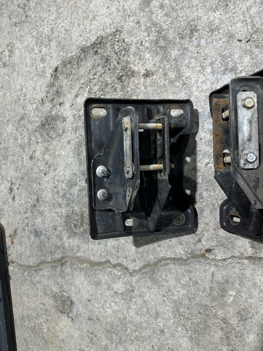 2015 DODGE RAM 2500 FRONT LEFT RIGHT TOWING TOW HOOKS OEM