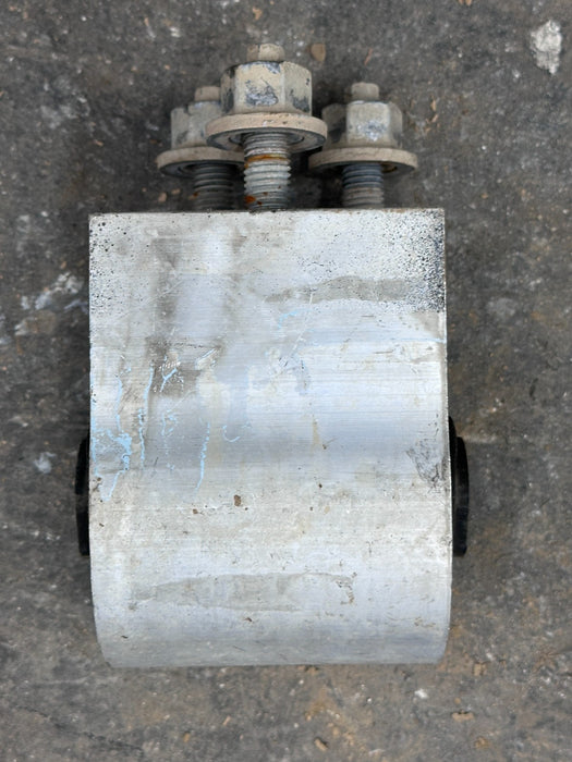 2017-2022 FORD F250 F350 MOTOR ENGINE MOUNT OEM