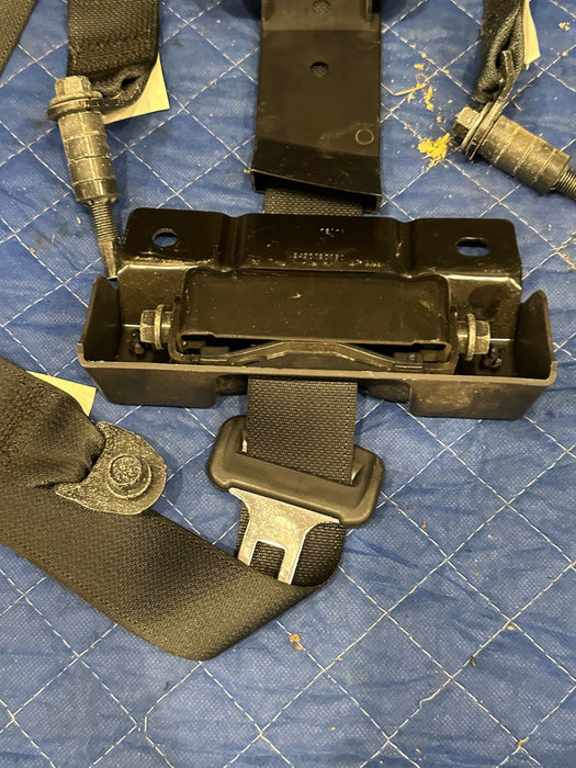 2017 NISSAN TITAN XD REAR LEFT RIGHT MIDDLE SEATBELT SET OEM