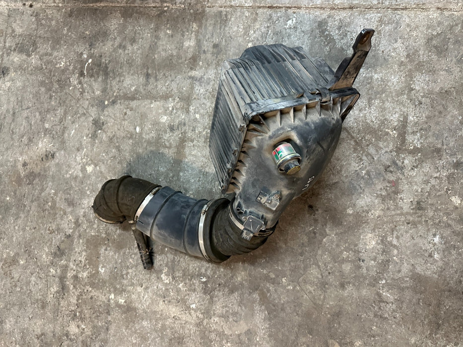 2006-2008 DODGE RAM 2500 RAM ACTIVE AIR INTAKE ASSEMBLY OEM