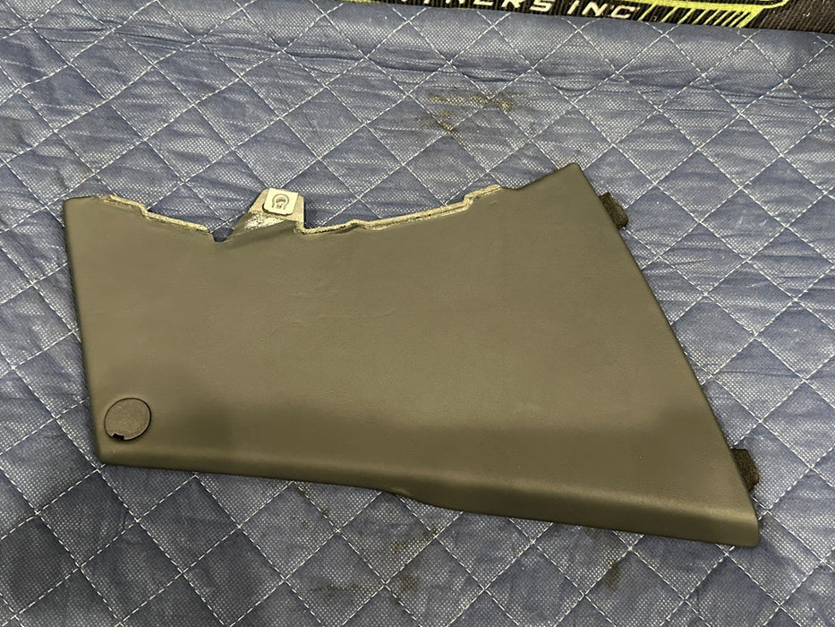 2014 AUDI R8 CENTER CONSOLE LEFT SIDE TRIM PANEL OEM 423 858 207 423858207