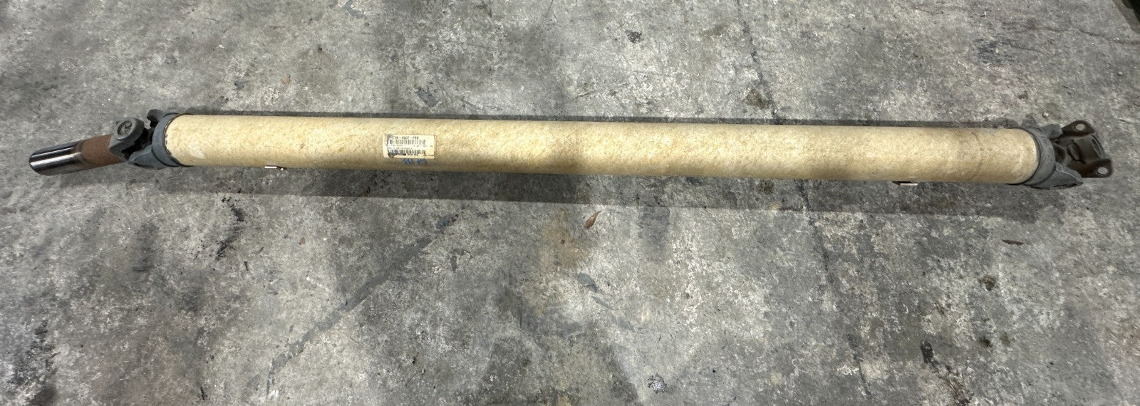 2017-2019 FORD F250 F350 F450 REAR DRIVE SHAFT OEM HC34-4602-FBB