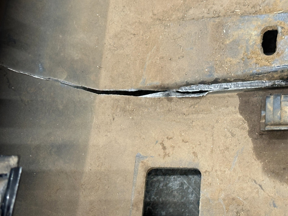2014 AUDI R8 RIGHT PASSENGER SIDE SKIRT ROCKER PANEL OEM 420 853 856 ~MINOR WEAR