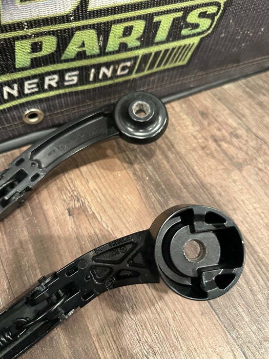 2021 AUDI R8 FRONT LEFT RIGHT WINDSHIELD WIPER PAIR OEM