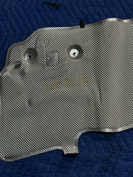 2017 2018 AUDI R8 PROT PLATE HEAT SHIELD 4S0 825 733 A 4S0825733A