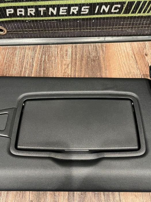 2015 MERCEDES BENZ C63S AMG FRONT LEFT RIGHT SUN VISOR / SUN BLOCKERS OEM *DENT*