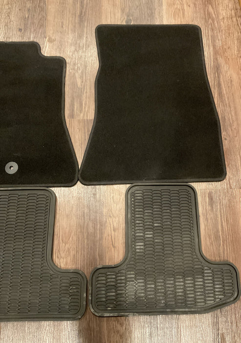 2017 FORD SHELBY GT350 BLACK FRONT AND REAR RUBER MATS (4) CARPET FLOOR MAT OEM