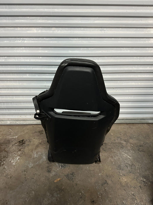 2021 AUDI R8 PERFORMANCE DRIVER SEAT OEM GENUINE *DAMAGE/BENT*