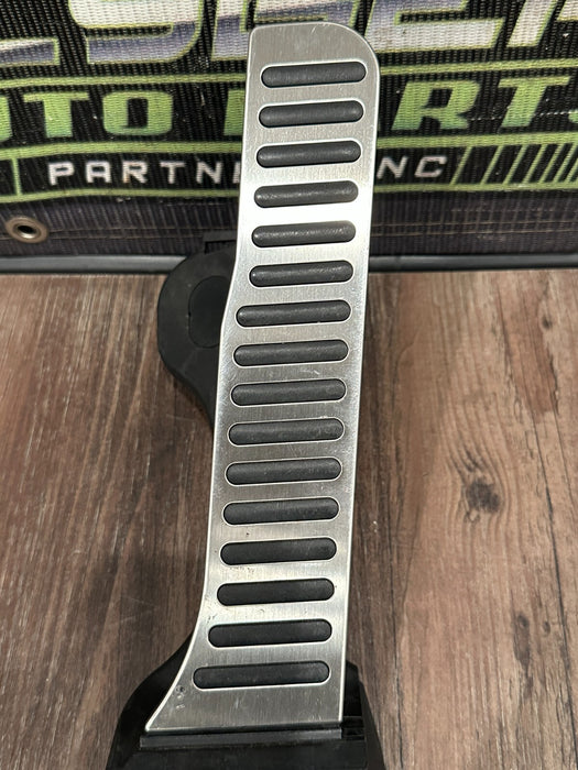 2017-18 AUDI R8 GAS ACCELERATOR PEDAL W SENSOR OEM 1K1 723 503 / 4S0 863 657