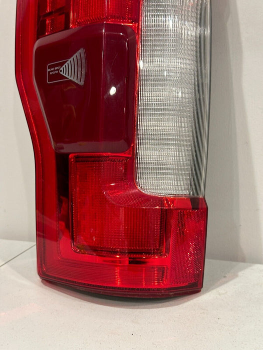 2017 2018 2019 FORD F250 F350 F450 LED TAIL LIGHT W/ BLIND SPOT OEM