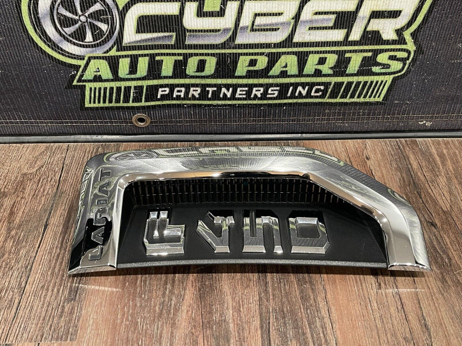 2017-2019 FORD F450 LARIAT PASSENGER RIGHT FENDER EMBLEM BADGE OEM HC3B45000A