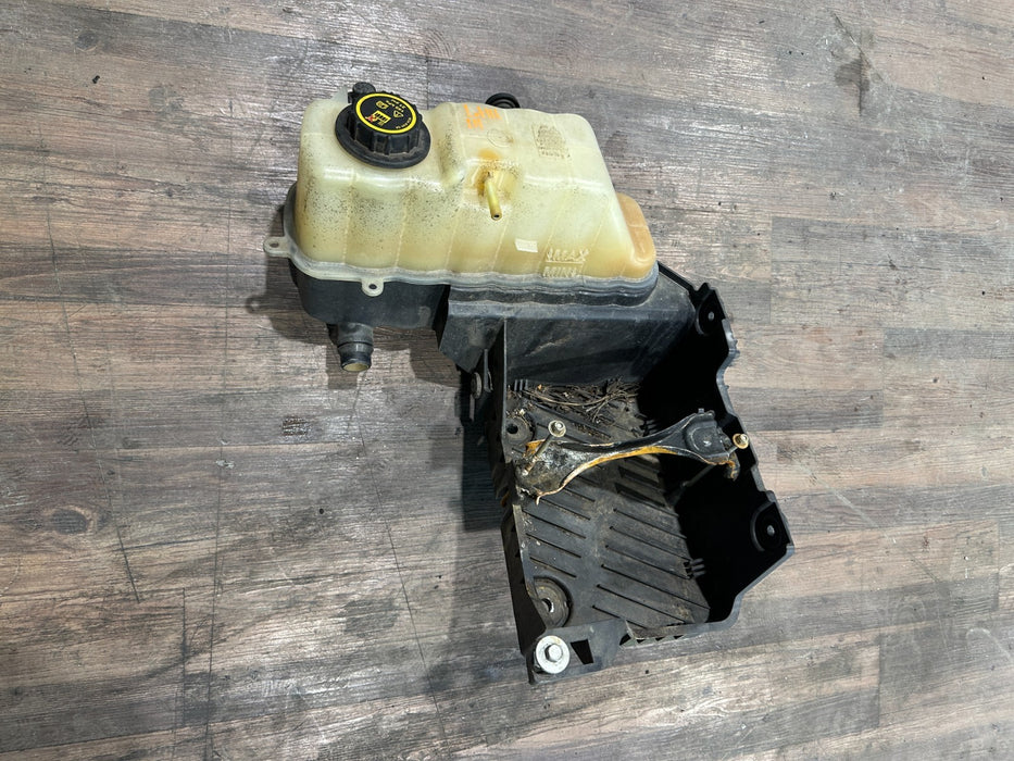 2017-2019 FORD F250 F350 BATTERY TRAY HOLDER W RESERVOIR OEM HC3B-6A987-AD