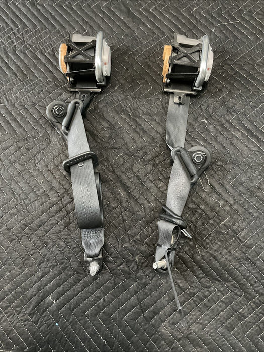 2009-2020 NISSAN 370Z COUPE SEATBELTS SEAT BELT PAIR OEM LEFT RIGHT