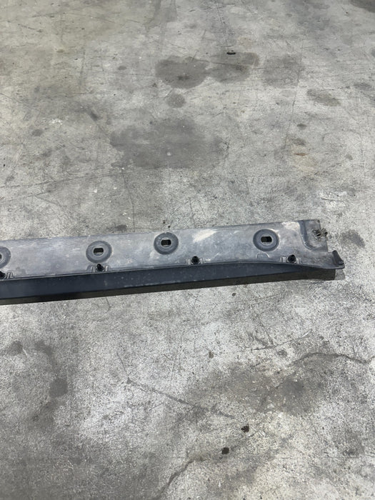 2014 PORSCHE 911 TURBO S 991 RIGHT SIDE SKIRT ROCKER PANEL OEM 991504796 *WEAR*