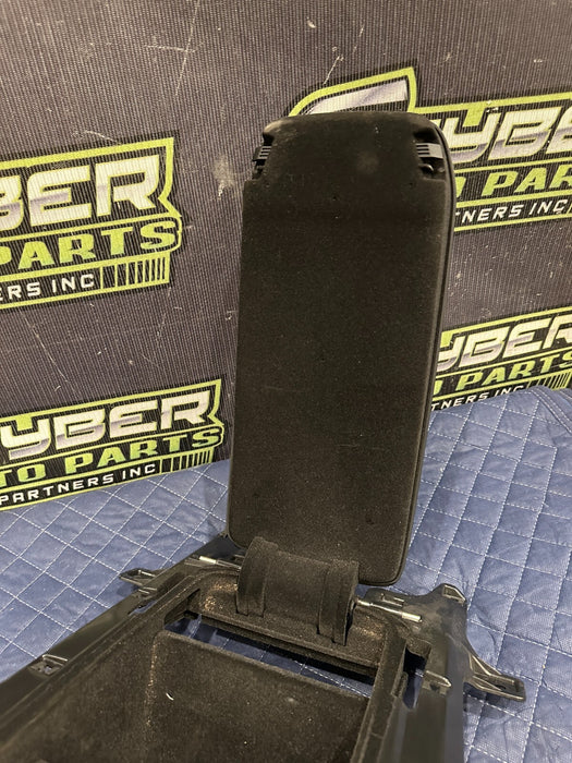 2018 AUDI R8 SPYDER REAR STORAGE COMPARTMENT BIN OEM 4S7 868 675