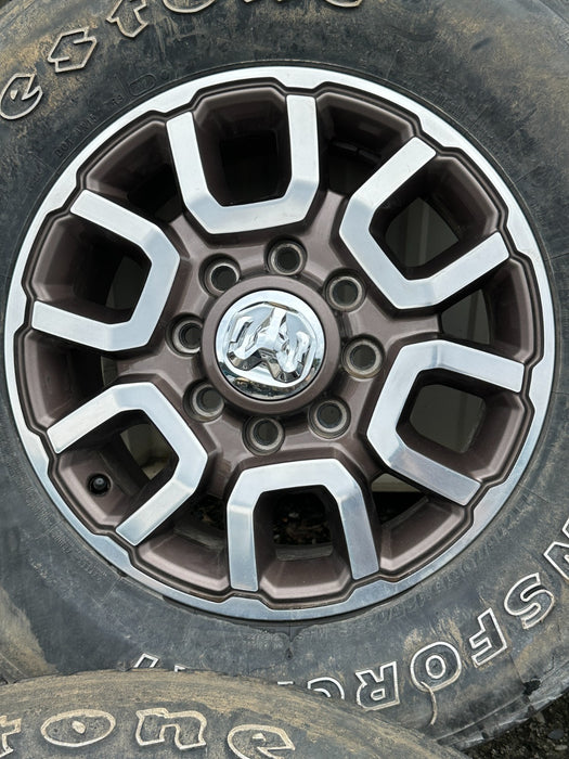 2022 DODGE RAM 2500 3500 SRW WHEELS RIMS TIRES 275/70 R18 OEM