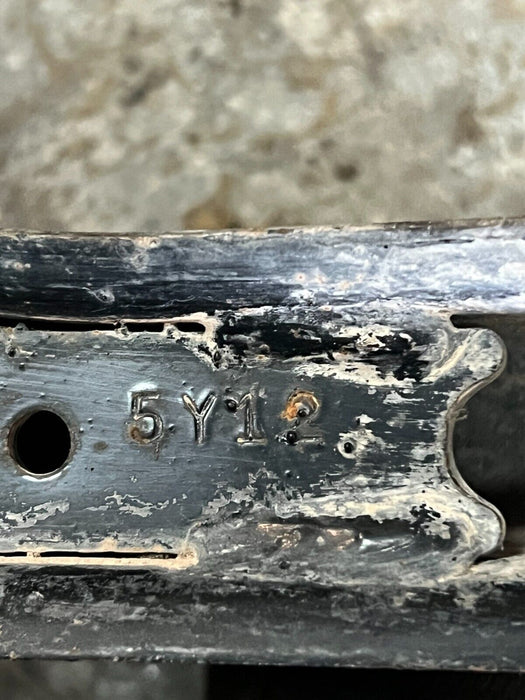 2016 2019 NISSAN TITAN XD FRONT RIGHT UPPER CONTROL ARM 5Z011 5Y12 OEM