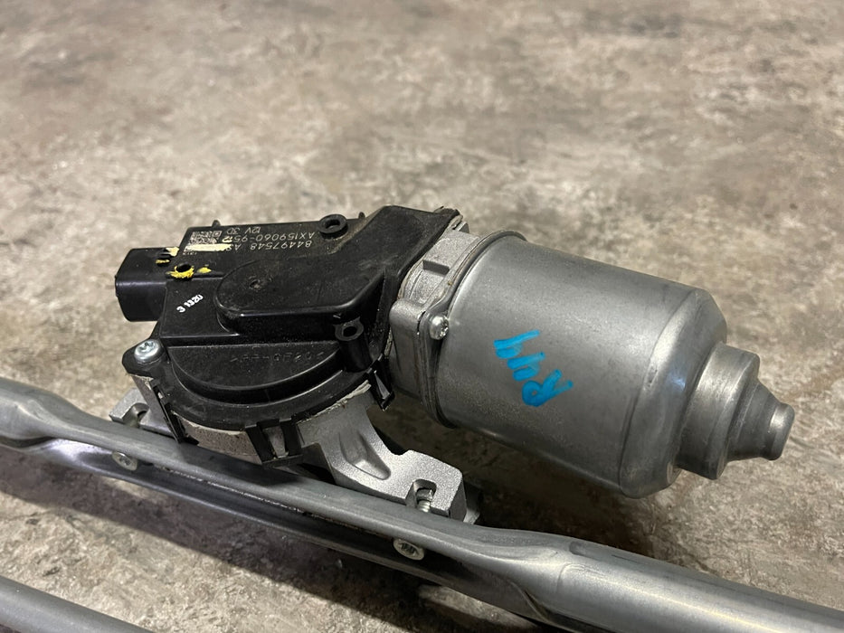 2020 2021 2022 GMC SIERRA 2500 3500 WINDSHIELD WIPER MOTOR OEM