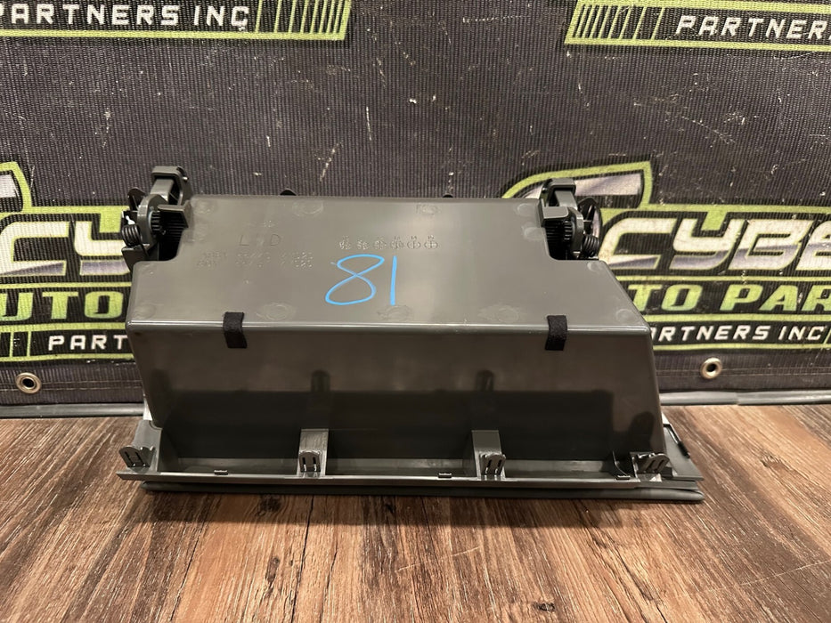 2014 TOYOTA PRIUS V UPPER RIGHT GRAY GLOVE BOX STORAGE COMPARTMENT OEM *READ*