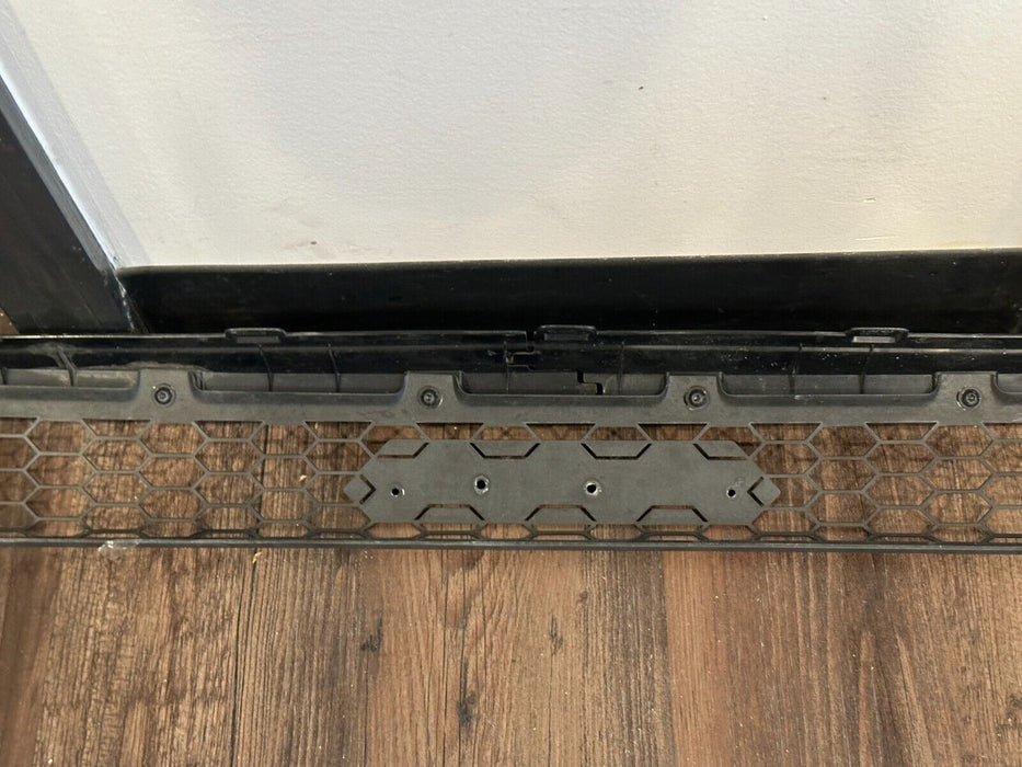 2020-2021 LAMBORGHINI HURACAN EVO REAR BUMPER UPPER COVER BLACK 4T0807882 OEM