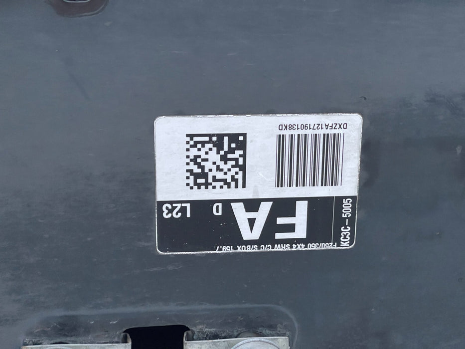 2017 2018 2019 FORD F250 F350 CREW CAB DIESEL 4X4 SHORT BED FRAME 160" WB