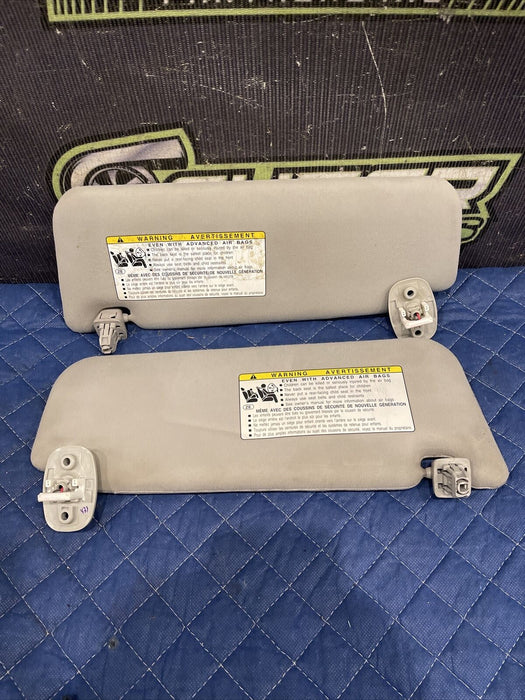 2014 TOYOTA PRIUS V LEFT RIGHT SUN VISORS SUNVISOR PAIR OEM~COSMETIC WEARS~