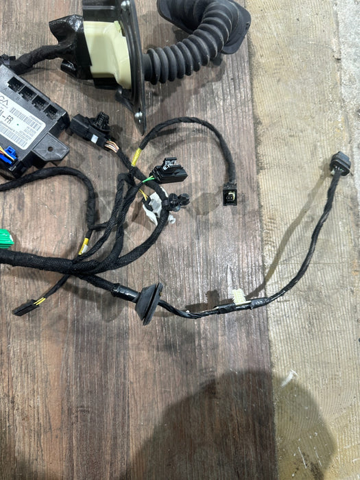 2024 DODGE RAM 3500 LARAMIE FRONT RIGHT DOOR HARNESS OEM 68590564AC