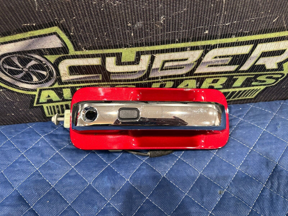 2017-2019 FORD F250 F350 F450 FRONT LEFT RUBY RED W/ CHROME HANDLE DOOR HANDLE
