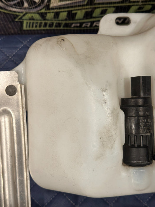 2014 AUDI R8 4.2L V10 OEM WINDSHIELD WASHER FLUID TANK RESERVOIR 423 955 449