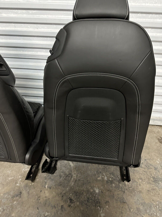 2011 2014 AUDI R8 5.2L V10 WHITE DIAMONDS STITCHING LEATHER BUCKET SEATS OEM