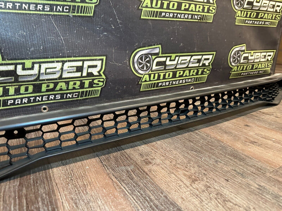 2015-2019 LAMBORGHINI HURACAN LP610-4 OEM FACTORY REAR BUMPER GRILLE MESH TRIM