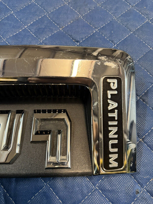 2017-2019 FORD F250 PLATINUM DRIVER LEFT CHROME FENDER EMBLEM BADGE OEM~READ~