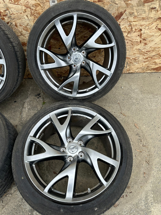 2013 NISSAN 370Z FRONT REAR WHEELS RIMS TIRES 19X9 19X10 OEM *SLIGHT CURB RASH*