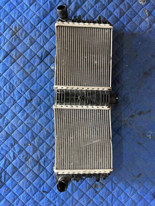 2012 AUDI R8 FRONT CENTER RADIATOR 420121254B ~MINOR COSMETIC DAMAGE~