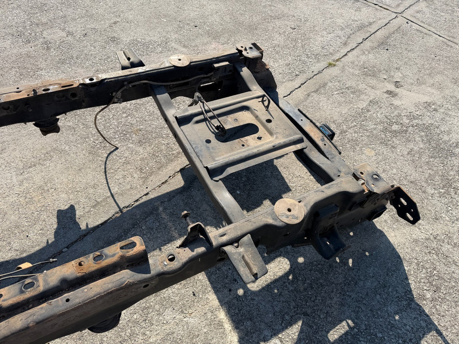 2017-2019 FORD F250 F350 F450 DIESEL 4X4 CREW CAB LONG BED FRAME 176" WB