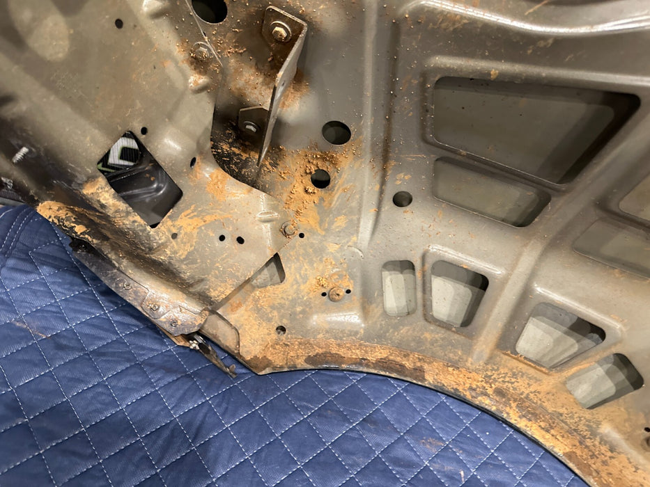 2014 AUDI R8 RIGHT PASSENGER SIDE REAR QUARTER PANEL BLACK PANTER CRYSTAL OEM