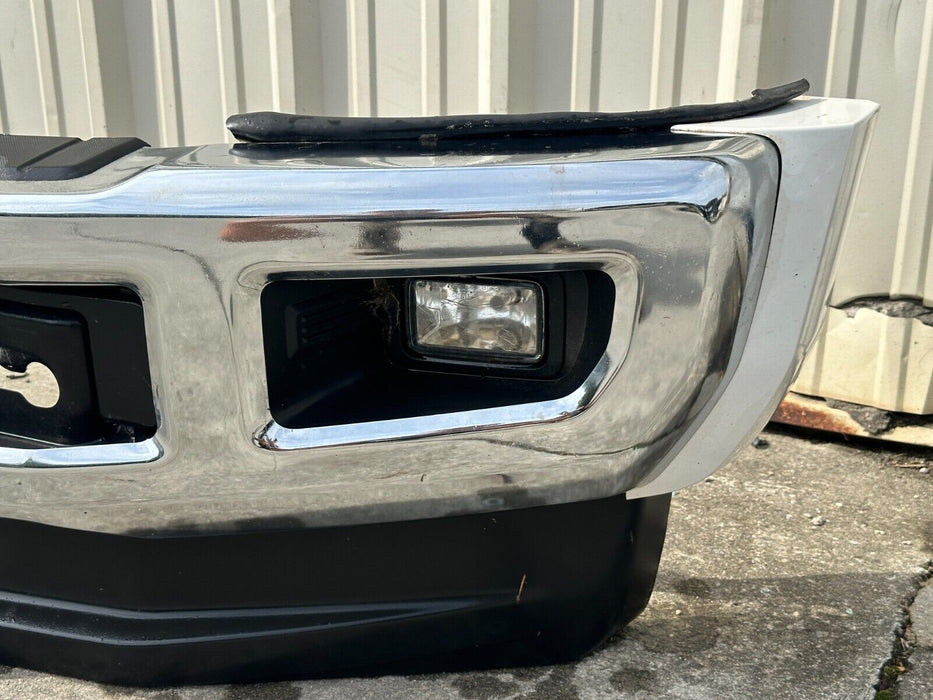 2017 2018 2019 FORD F450 KING RANCH CHROME FRONT BUMPER ASSEMBLY METALLIC WHITE