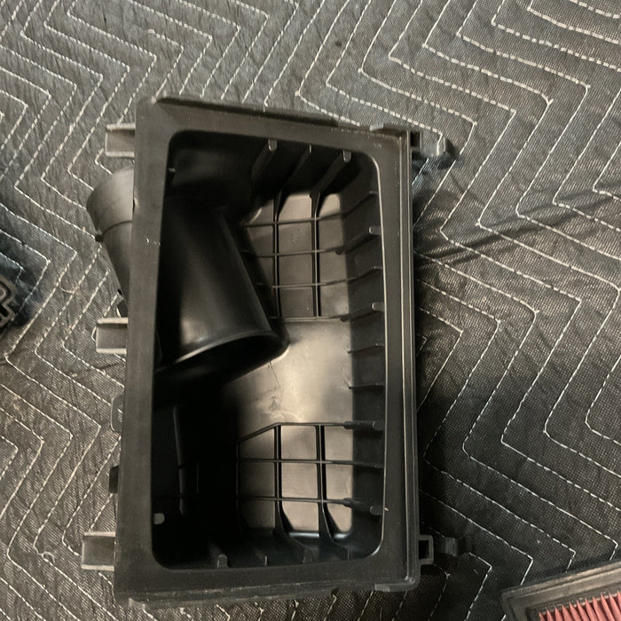 2013 Infiniti JX35 Intake Air Filter Box Assembly Qx60