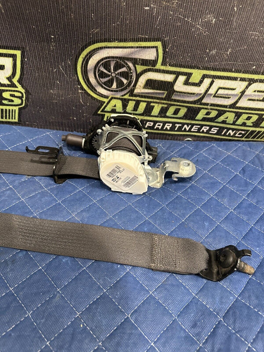 2017 RAM 3500 LARAMIE FRONT DRIVER LEFT SEAT BELT RETRACTOR BLACK OEM