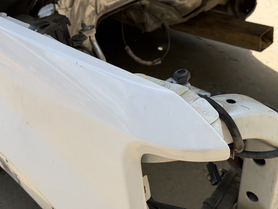 2017-2022 FORD F250 F350 KING RANCH PEARL WHITE 2 TONE PASSENGER FENDER (UG, H5)