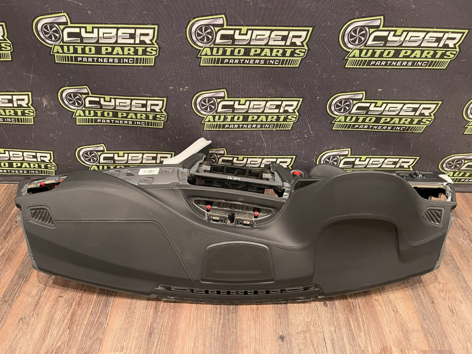 2020 BMW M4 F82 DASH DASHBOARD PANEL W/ BAG OEM *MINOR FLAW/READ*