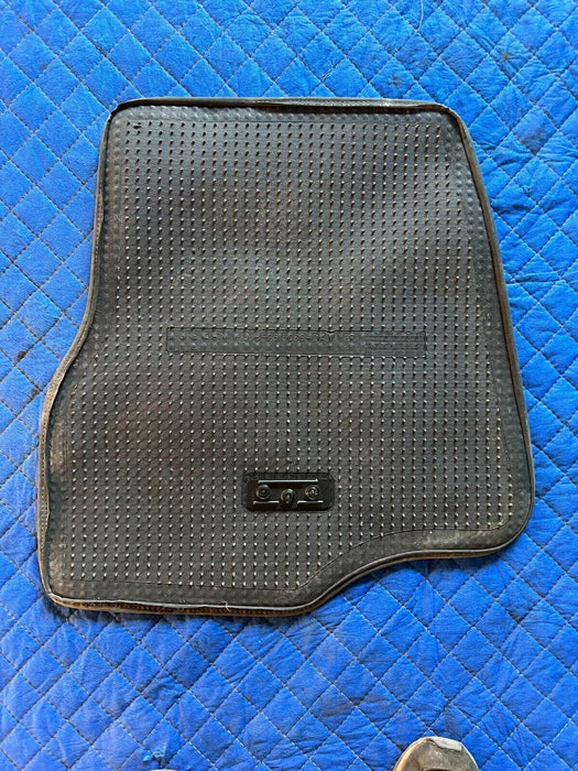 2019 FORD F250 F350 F450 PLATINUM FRONT RIGHT PASSENGER FLOOR CARPET MAT OEM