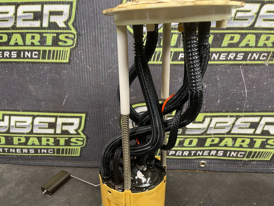 2017-2019 FORD F250 F350 F450 DIESEL FUEL PUMP 38K MILES OEM